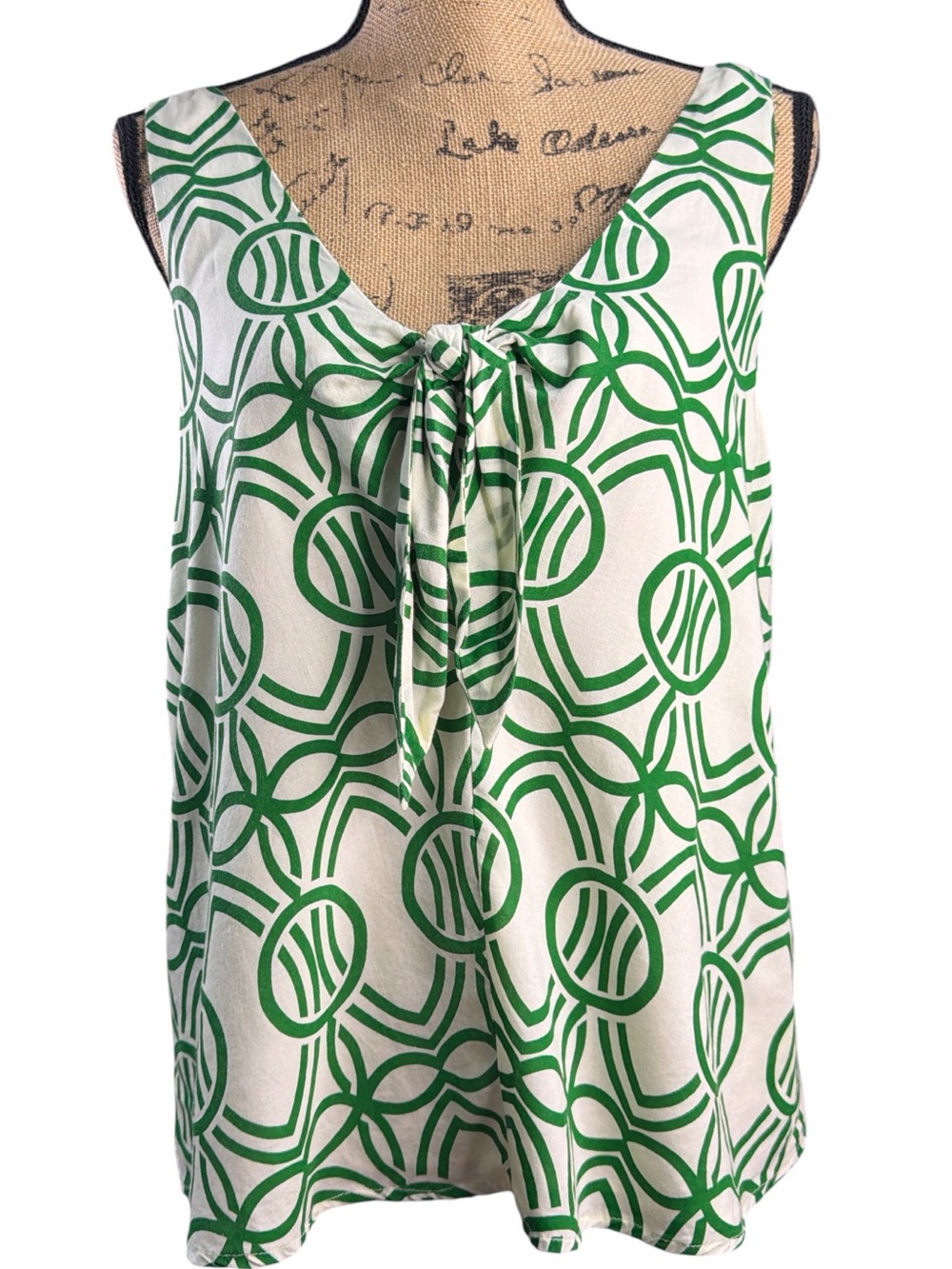 Maeve by Anthropologie Verena geometric green on white top. EC. Size medium